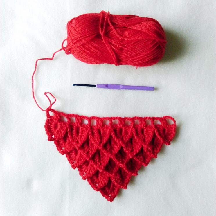 Crocodile stitch crochet heart pattern