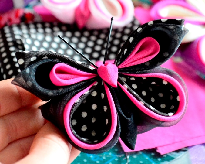 pink black polka dot butterfly 2