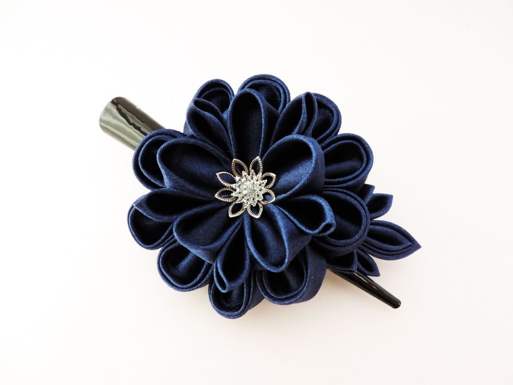 Bujor bleumarin - floare kanzashi satin