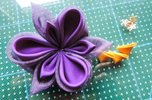 Tutorial floare de iris matase organza - petalele asamblate