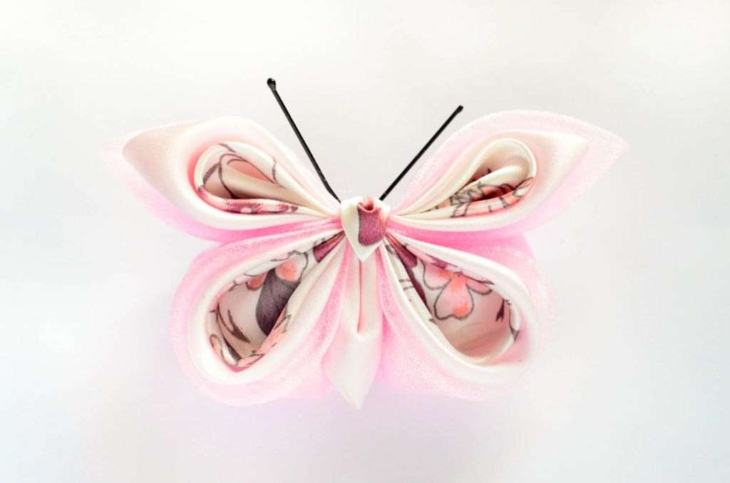 Fluture roz organza satin baza dubla