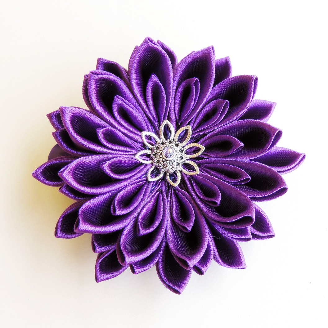 Purple satin chrysanthemum - DIY tutorial