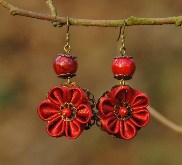 Fabric flower earrings - deep red